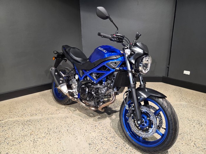 2025 Suzuki SV650 BLUE