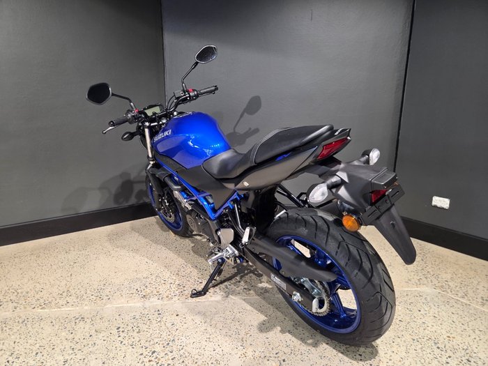 2025 Suzuki SV650 BLUE