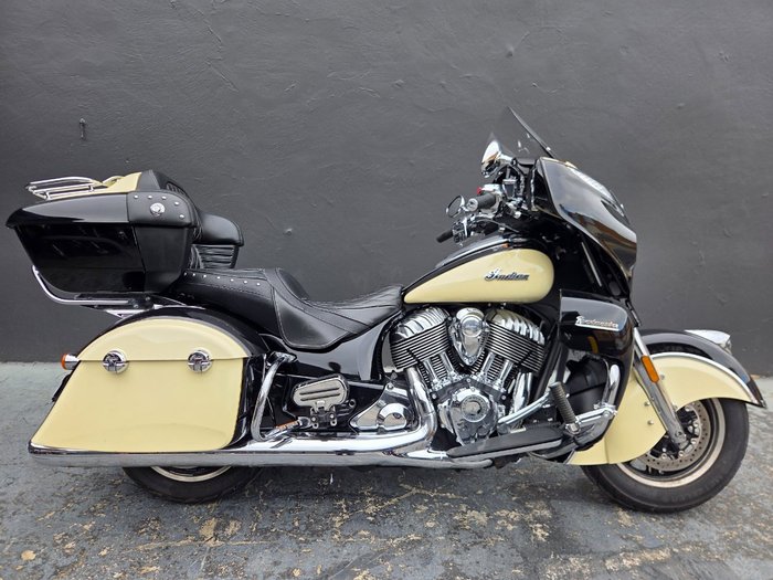 2017 Indian CHIEF CLASSIC BLACK