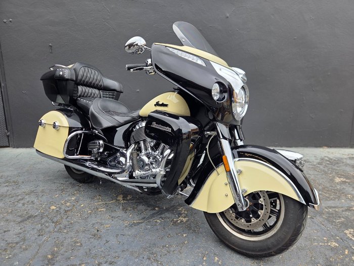 2017 Indian CHIEF CLASSIC BLACK
