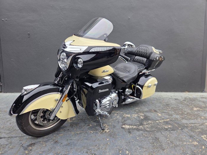 2017 Indian CHIEF CLASSIC BLACK