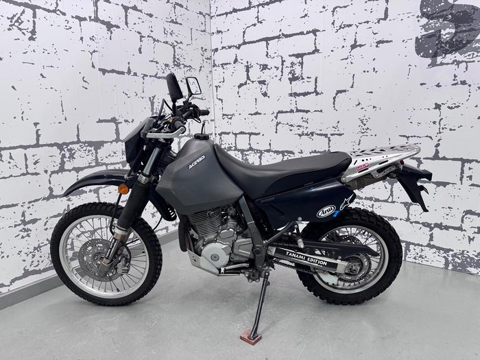 2018 Suzuki DR650SE DR Black