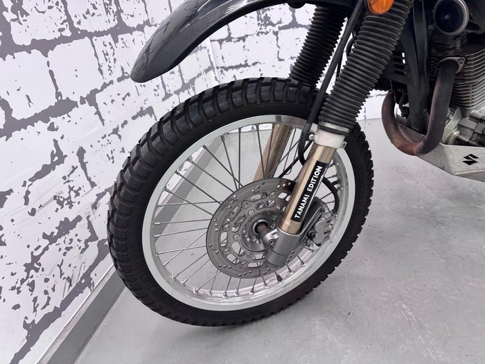 2018 Suzuki DR650SE DR Black