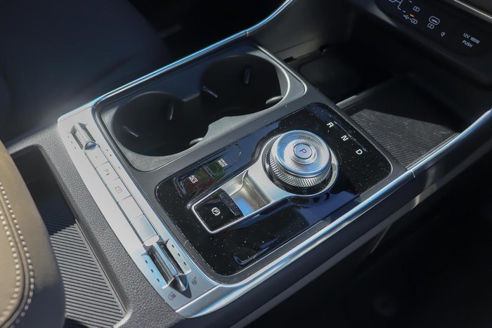 2025 Kia Carnival GT-Line HEV