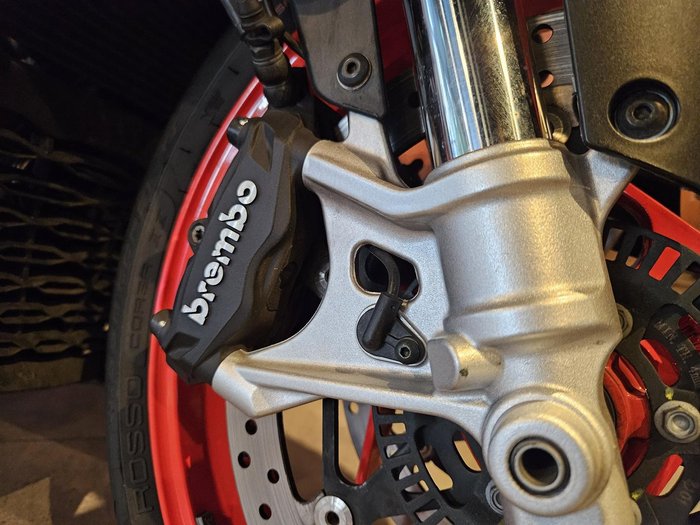 2022 Aprilia Tuono 660 LAMS Tuono Black