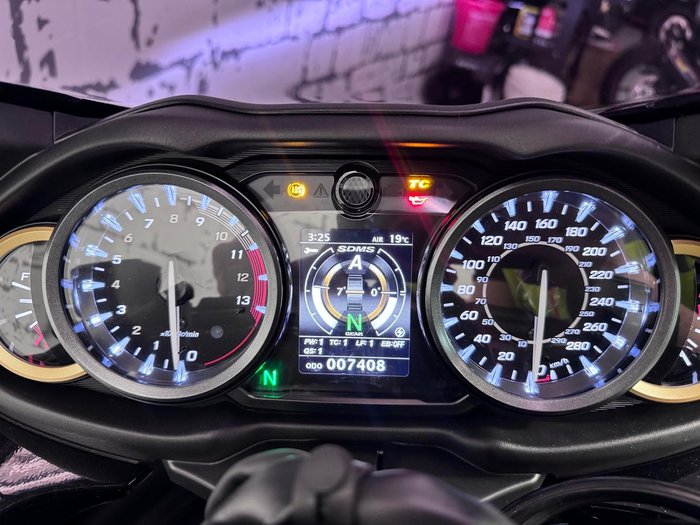 2023 Suzuki Hayabusa (GSX1300R) Hayabusa Black