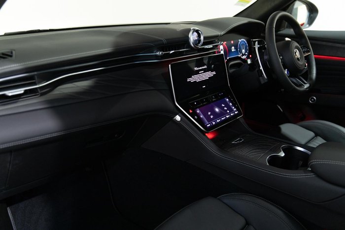 2025 Maserati Grecale Modena