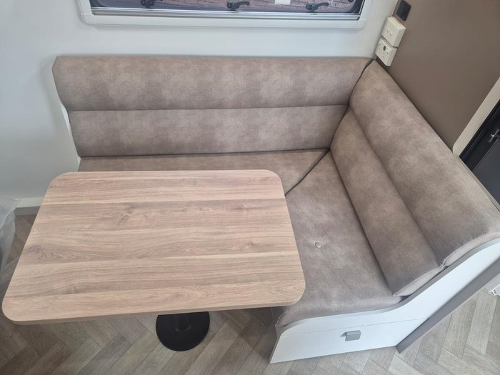 2025 New Age Caravans Manta Ray Mr16er