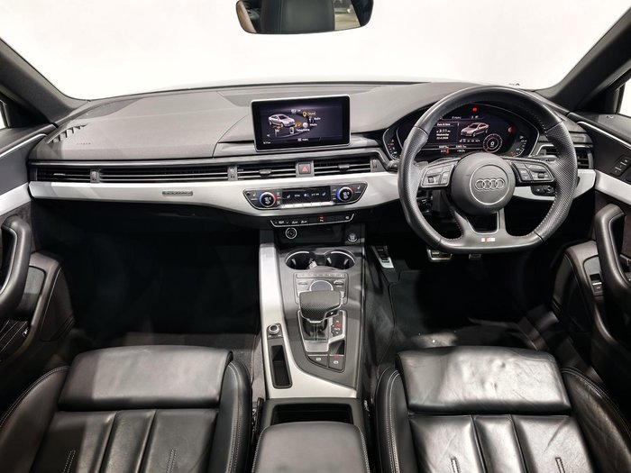 2019 Audi A4 45 TFSI S line
