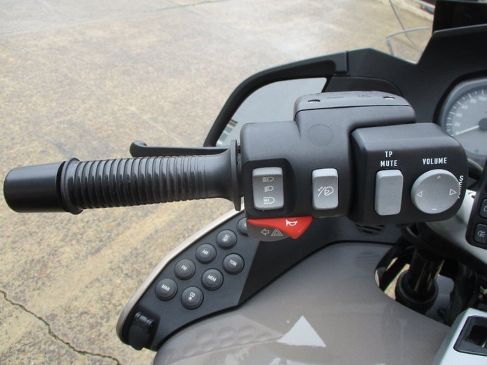 2009 BMW Motorrad R1200 RT BEIGE