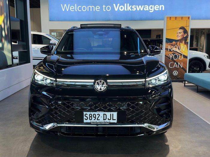 2026 Volkswagen Tiguan 200TSI eHybrid R-Line
