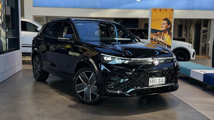 2026 Volkswagen Tiguan 200TSI eHybrid R-Line