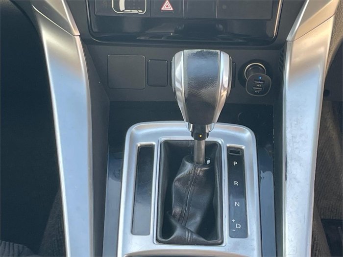 2017 Mitsubishi Pajero Sport GLX