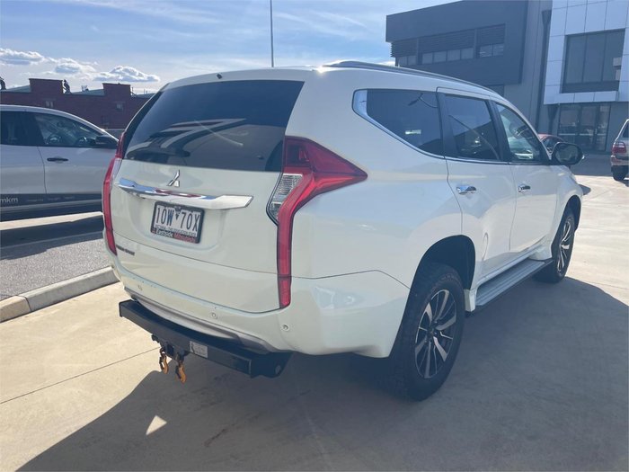2017 Mitsubishi Pajero Sport GLX
