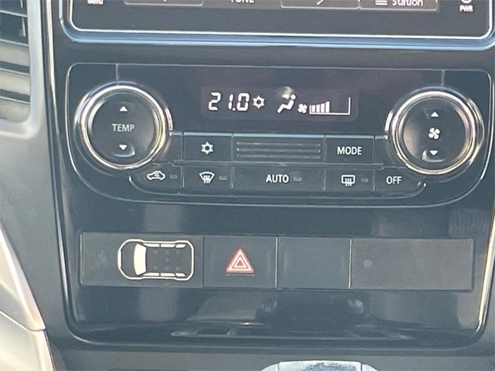 2017 Mitsubishi Pajero Sport GLX