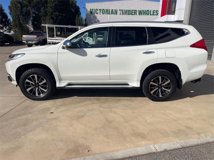 2017 Mitsubishi Pajero Sport GLX