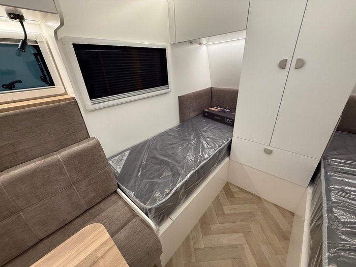 2026 Traveller Destination Track 13 Single Beds My26