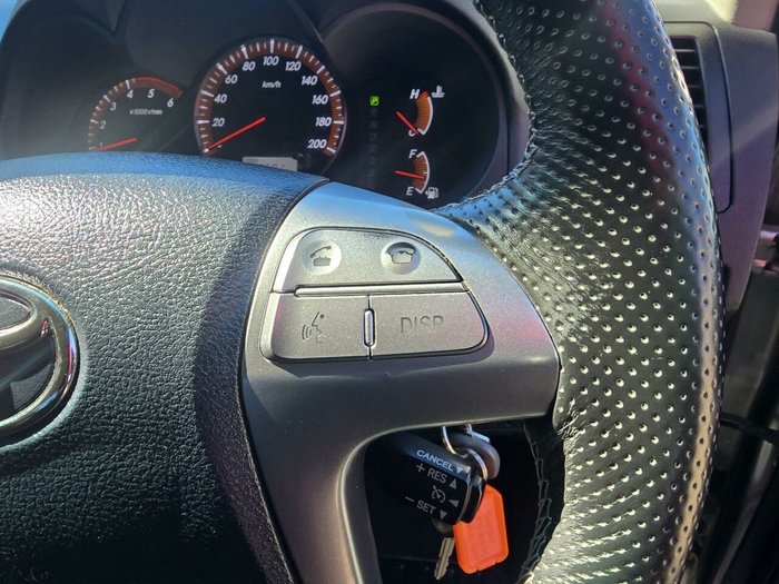 2013 Toyota Hilux SR5