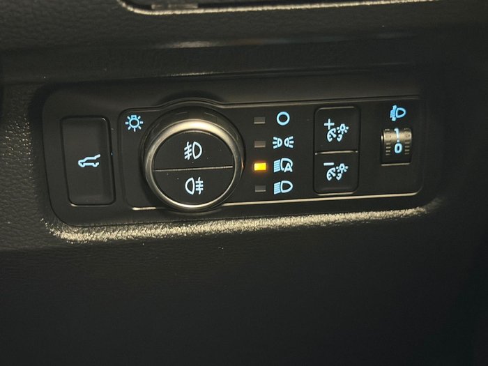 2025 Ford Everest Sport