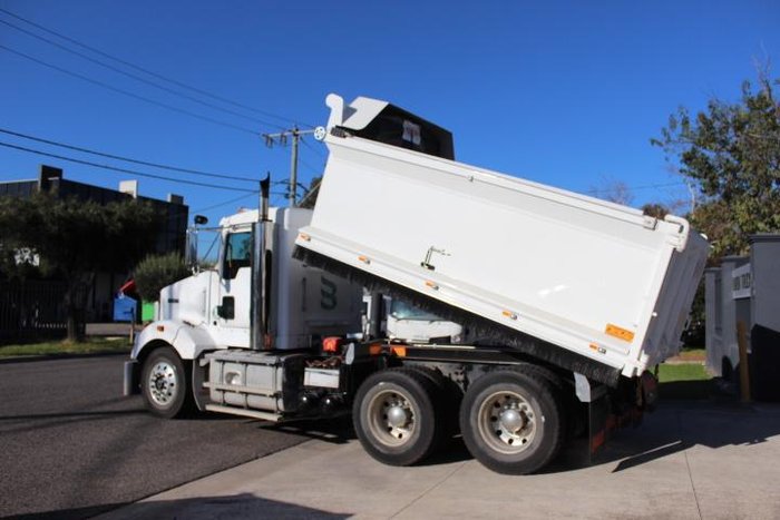 2016 Kenworth T400 Series T409 WHITE