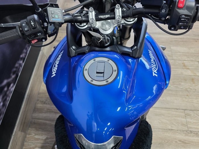 2016 Triumph TIGER 800 XRx LOW BLUE