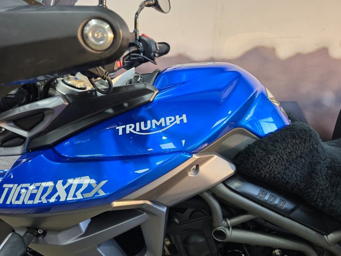2016 Triumph TIGER 800 XRx LOW BLUE