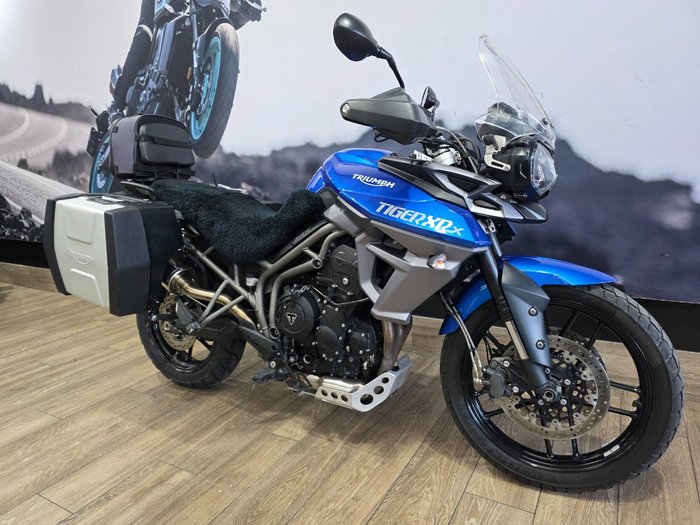 2016 Triumph TIGER 800 XRx LOW BLUE