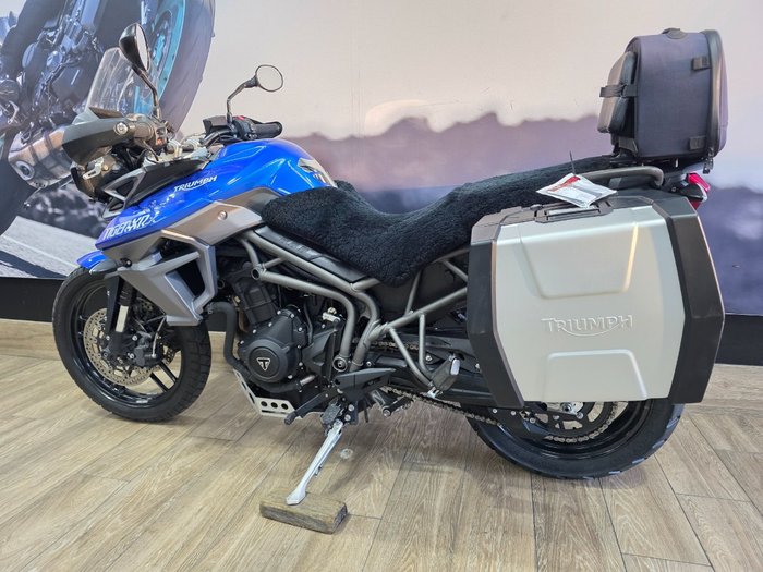 2016 Triumph TIGER 800 XRx LOW BLUE