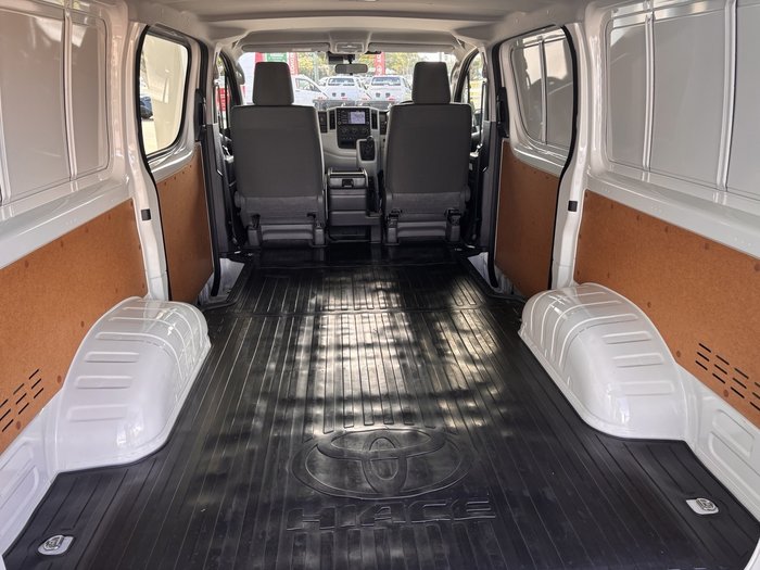 2022 Toyota HiAce LWB