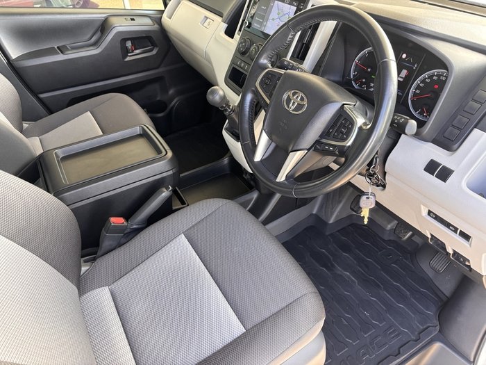 2022 Toyota HiAce LWB