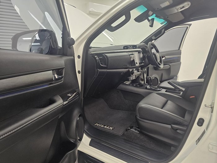 2024 Toyota Hilux Rogue 48V GUN126R 4X4 Dual Range Glacier White