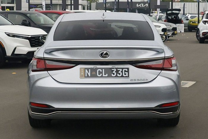 2023 Lexus ES ES300h F Sport