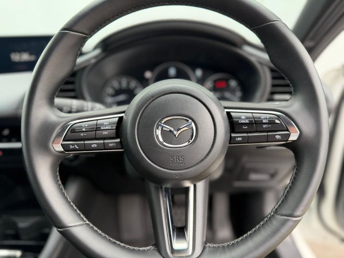 2025 Mazda 3 G20 Evolve