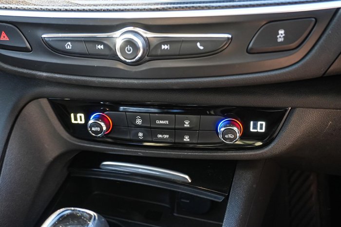 2018 Holden Commodore RS