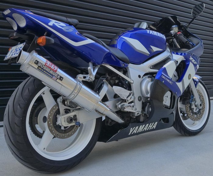 2000 Yamaha YZF-R6 R6