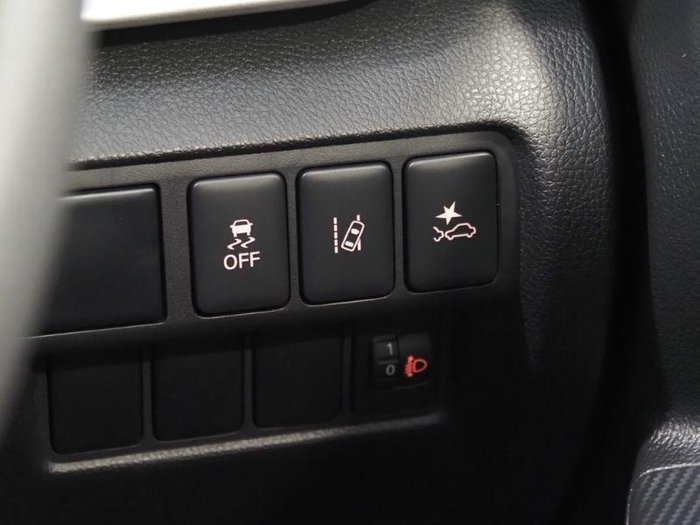 2025 Mitsubishi Eclipse Cross ES