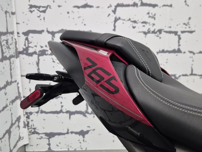 2024 Triumph Street Triple RS Street Triple Red