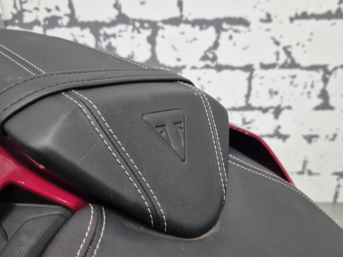 2024 Triumph Street Triple RS Street Triple Red