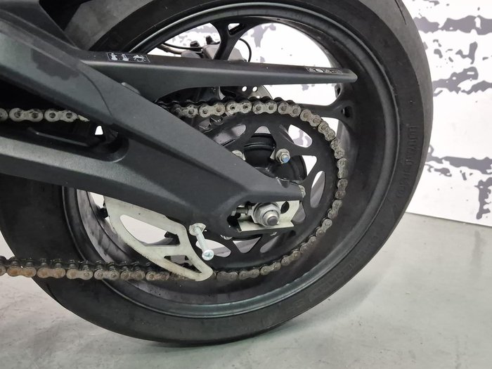 2024 Triumph Street Triple RS Street Triple Red