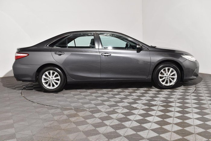 2017 Toyota Camry Altise