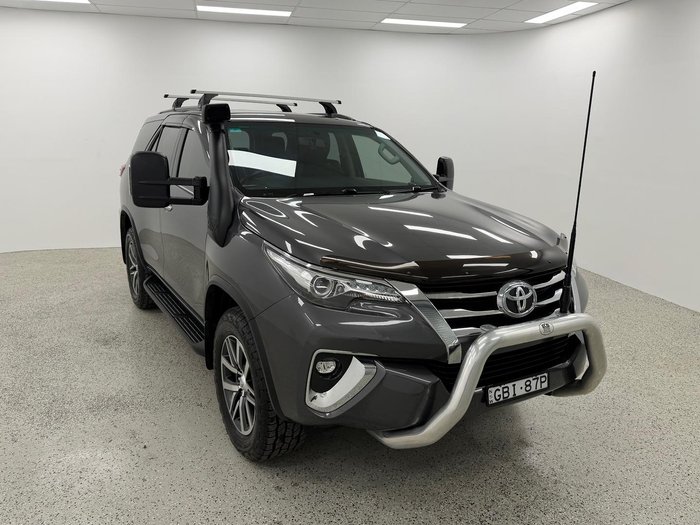 2018 Toyota Fortuner Crusade GUN156R 4X4 Dual Range Graphite