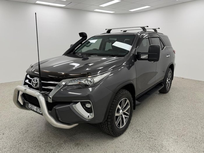 2018 Toyota Fortuner Crusade GUN156R 4X4 Dual Range Graphite