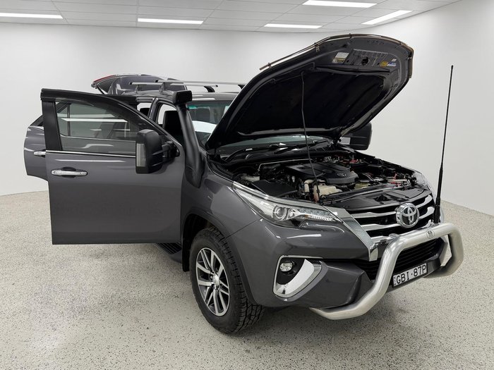 2018 Toyota Fortuner Crusade GUN156R 4X4 Dual Range Graphite
