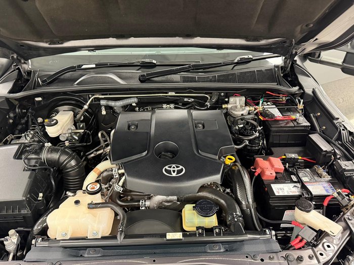 2018 Toyota Fortuner Crusade GUN156R 4X4 Dual Range Graphite