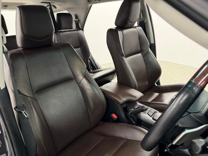 2018 Toyota Fortuner Crusade GUN156R 4X4 Dual Range Graphite