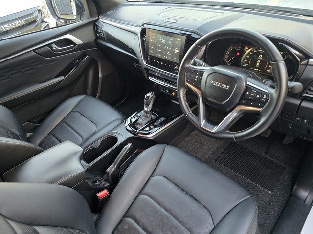 2025 Isuzu D-MAX