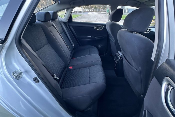 2013 Nissan Pulsar ST-L