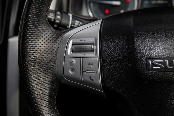 2019 Isuzu MU-X LS-U