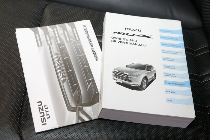 2022 Isuzu MU-X LS-T