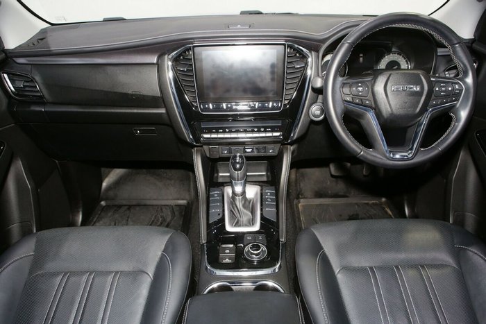 2022 Isuzu MU-X LS-T